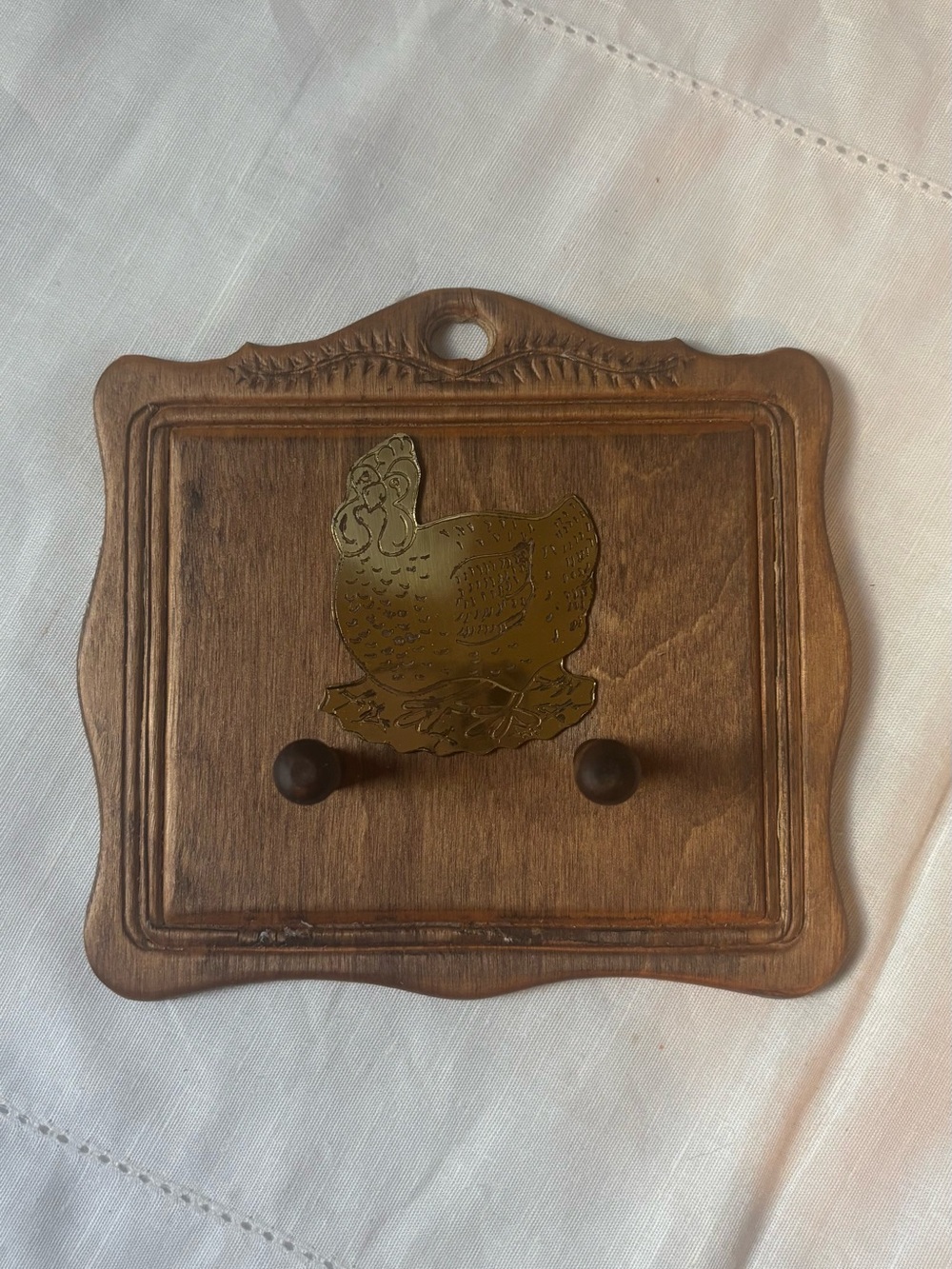 Wooden Chicken Wall Hook - Brown with Brass Accent Farmhouse